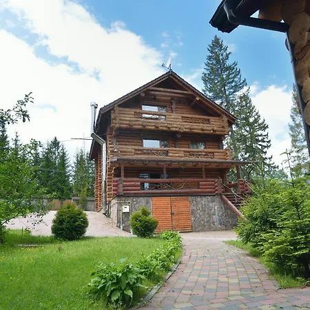 Guest house Drin-Lux-Cotteges Slavske